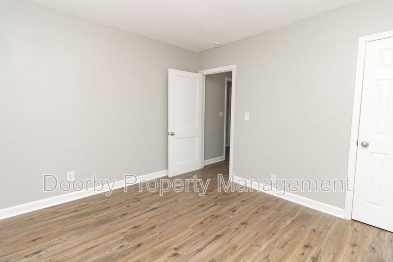 Building Photo - 5309 Rose St