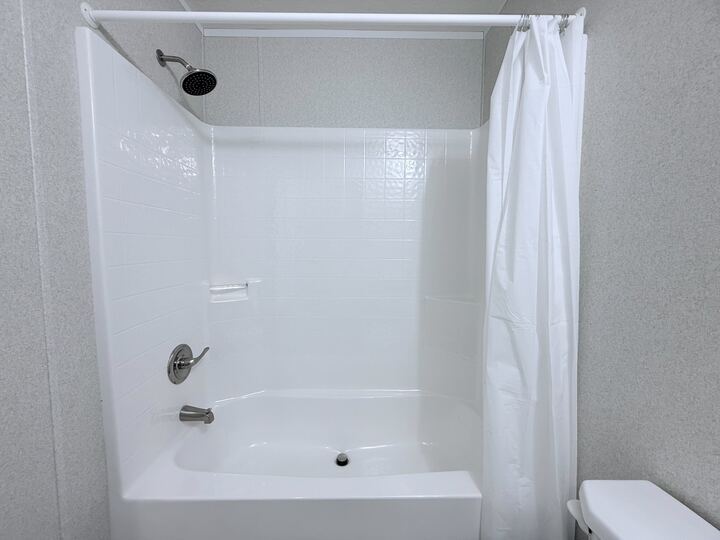 Building Photo - 29909 Flushing Dr