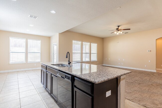 Building Photo - 3922 Retreat Run