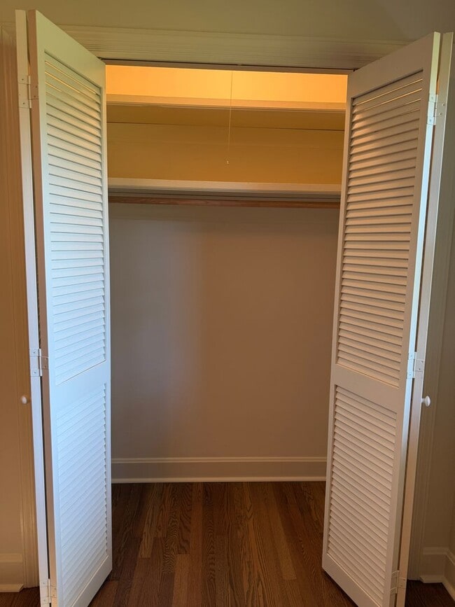 Building Photo - 3/3 Totally Renovated House on Sylvan Drive - Lincoln Forest