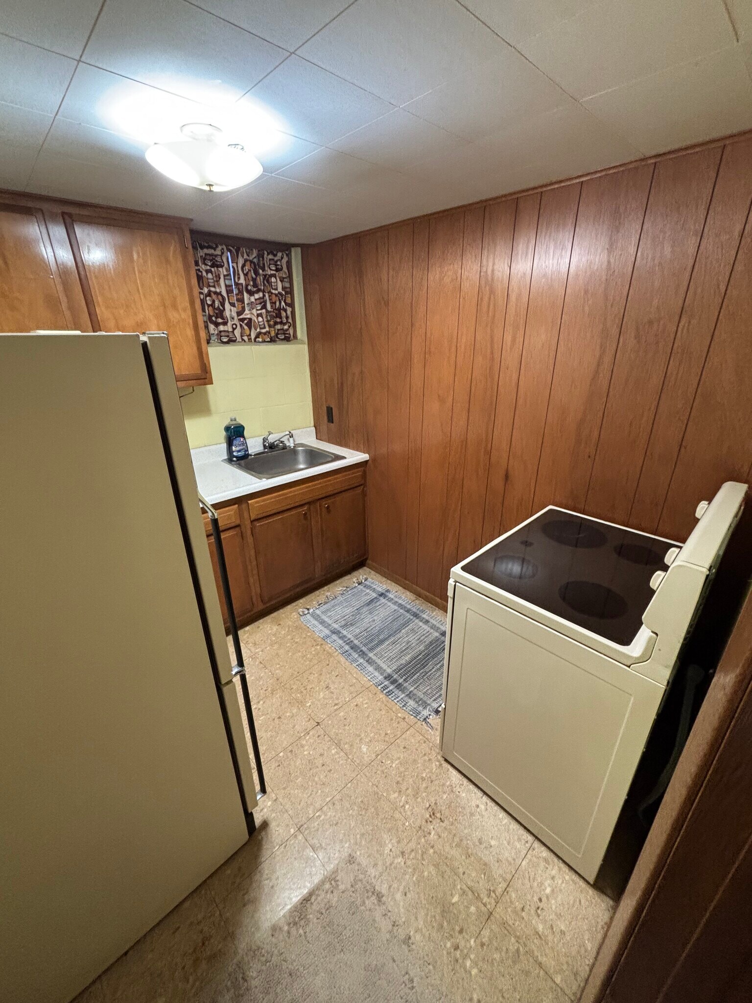 Building Photo - 13936 2 Mile Rd NE