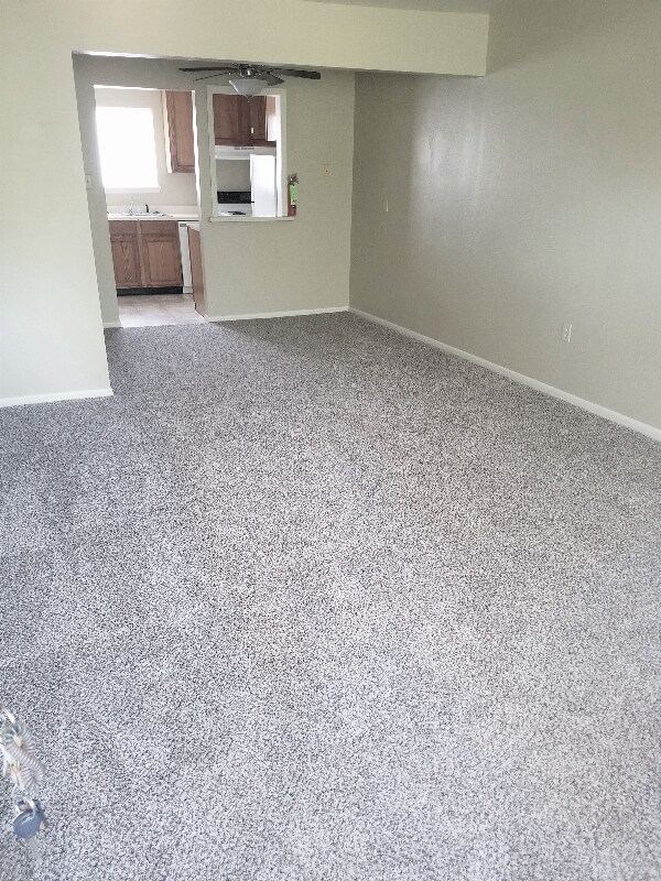 Building Photo - 3148 NW Cache Rd