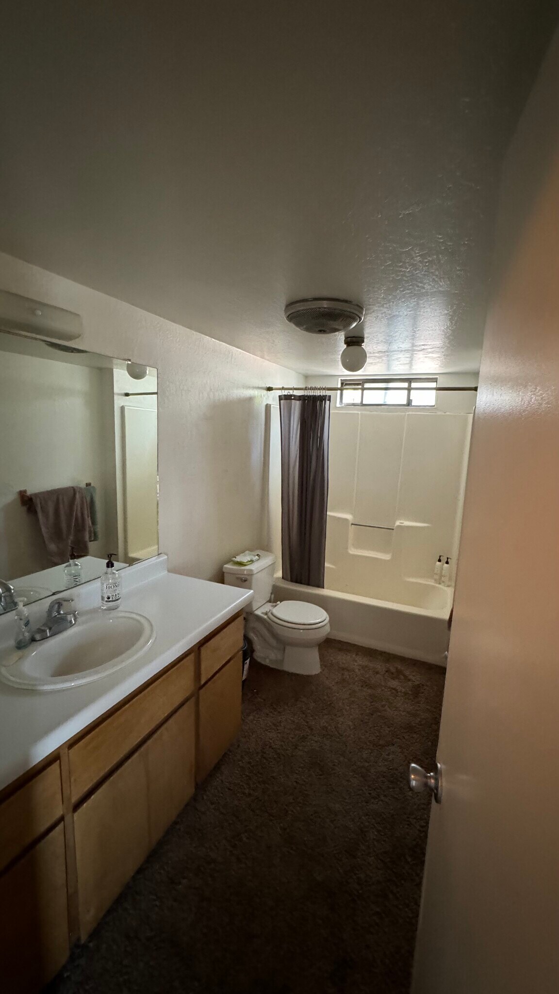Building Photo - 2320 Cypress Way