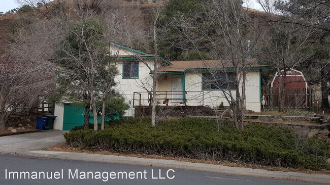 Primary Photo - 3 br, 2 bath House - 6050 N Dodge Avenue