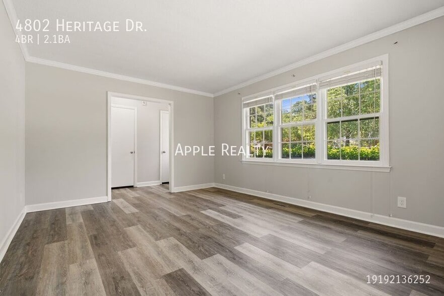 Building Photo - 4802 Heritage Dr