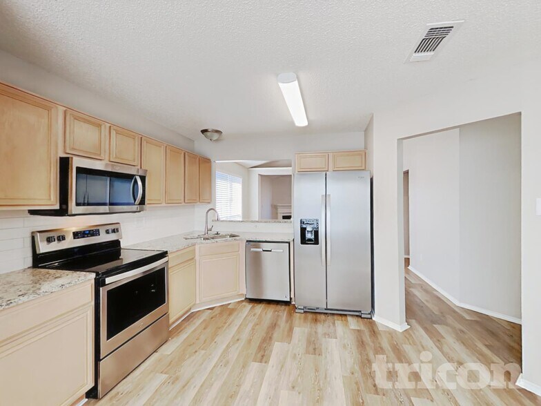 Building Photo - 2516 Concina Way