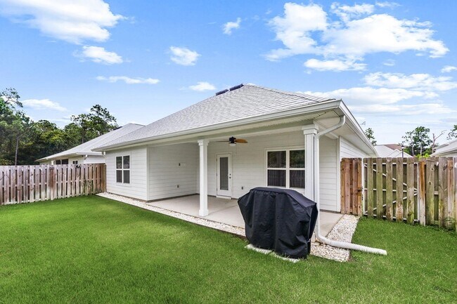 Building Photo - 185 Sea Eagle Ln