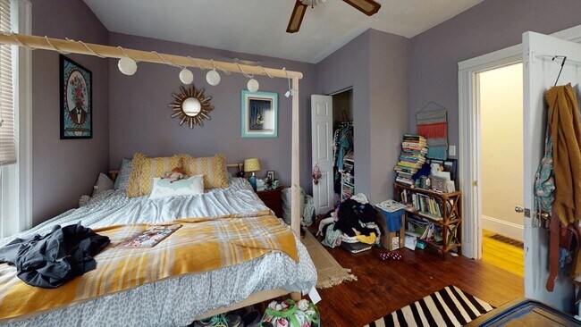 Building Photo - 295-297 Washington St