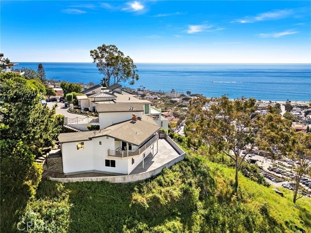 Building Photo - 696 Mystic View