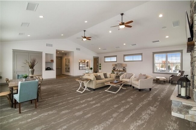 Building Photo - 18196 Goldfinch Wy