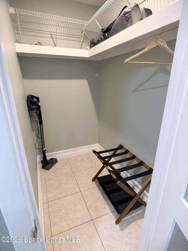 Building Photo - 2161 Todd Ln