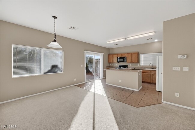 Building Photo - 621 Iron Stirrup Ave