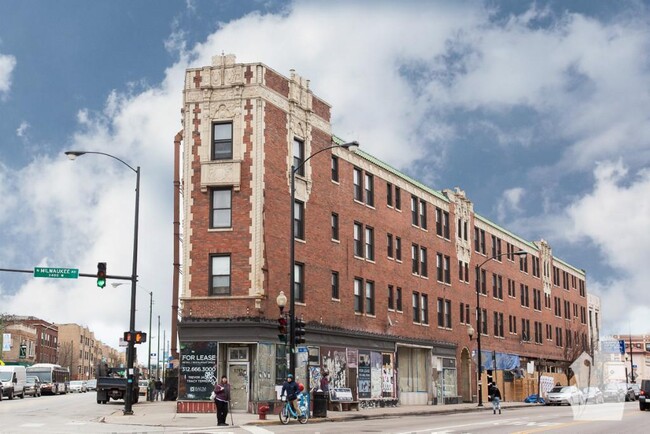 Building Photo - 2770 N Milwaukee Ave