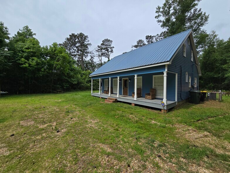 Building Photo - 18246 Woodscale Rd