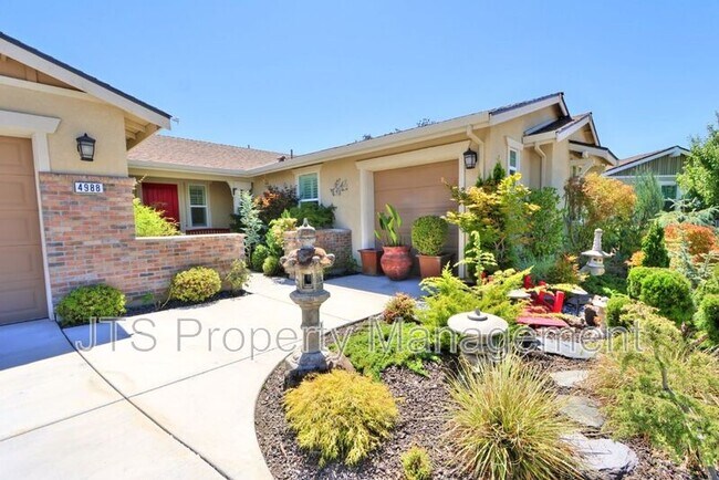 Building Photo - 4988 Amina Fair Way