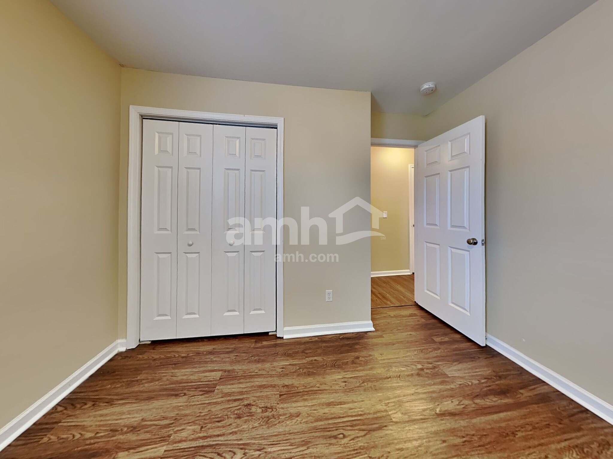 Building Photo - 225 Two Forts Rd