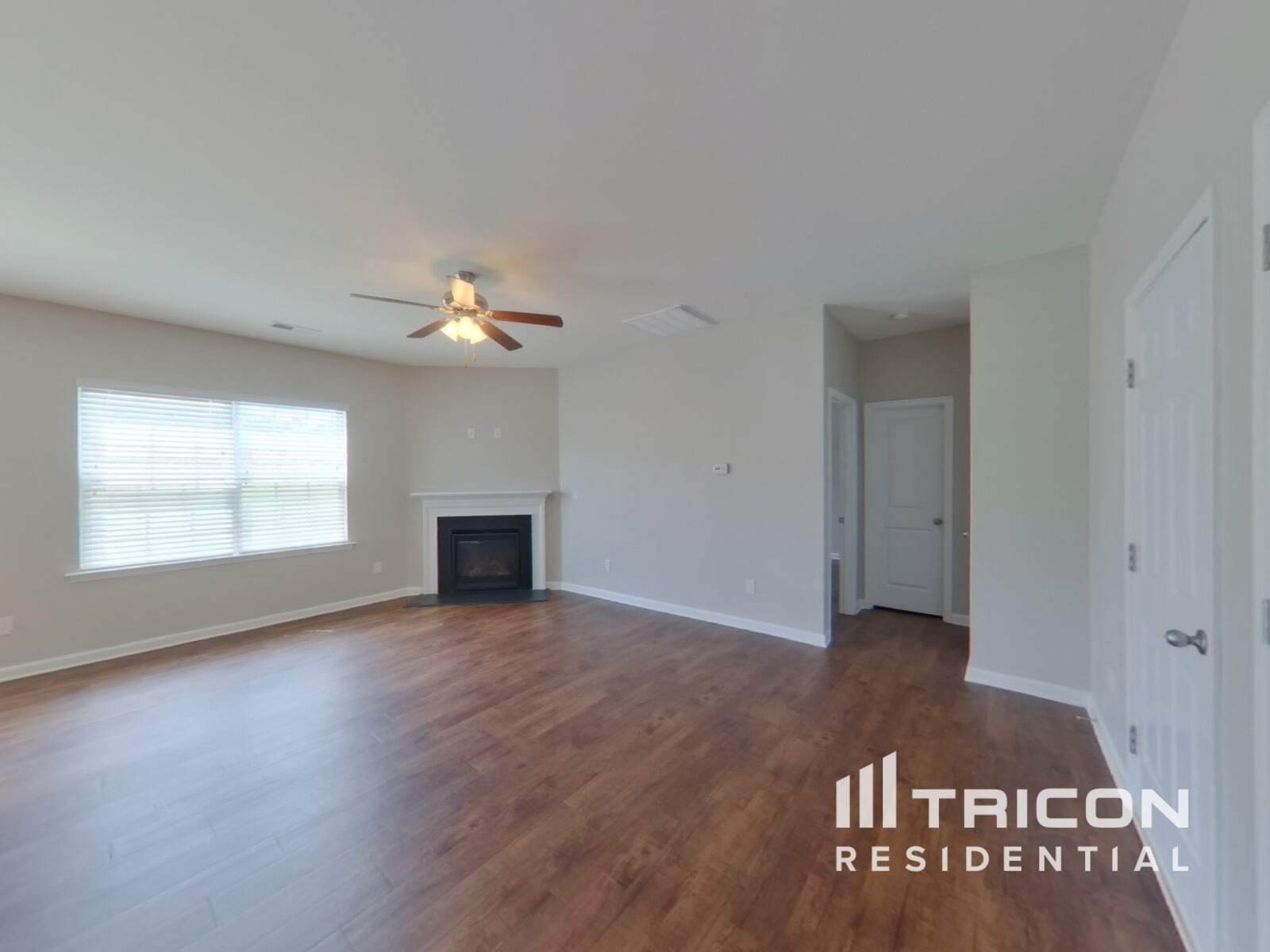 Building Photo - 224 Elmhaven Dr