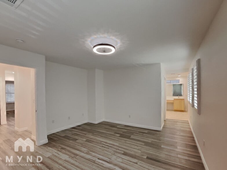 Building Photo - 9322 Boulder Opal Ave