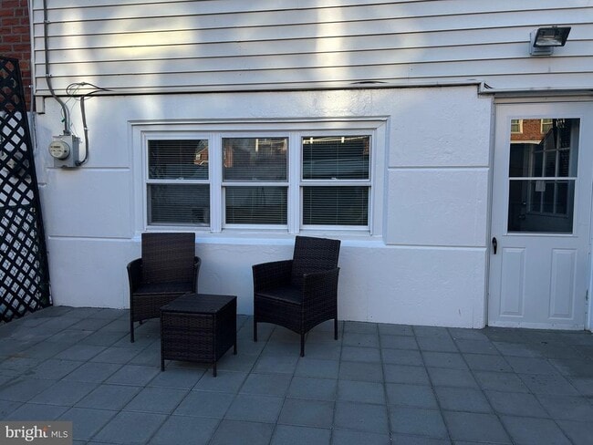 Building Photo - 3243 Lester Rd