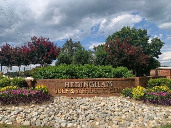 Building Photo - Raleigh Residence In Hedingham Scenic Golf...