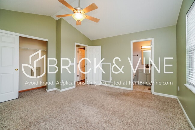 Building Photo - 6209 Nasby Dr
