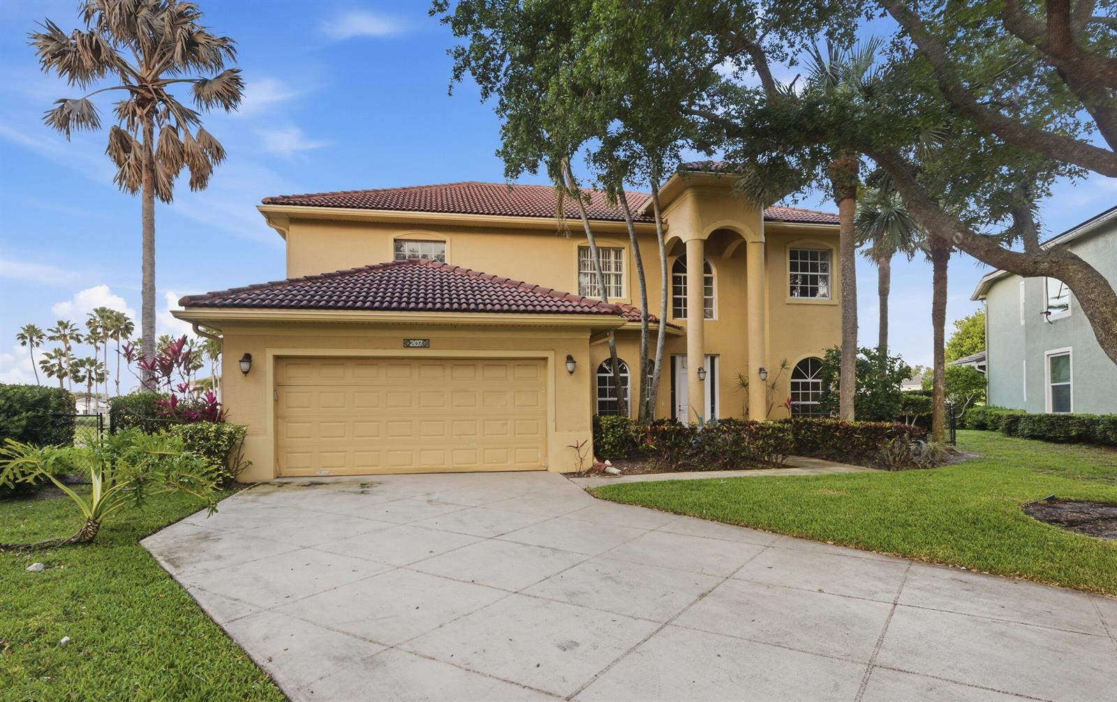 Building Photo - 207 Banyanwood Pt