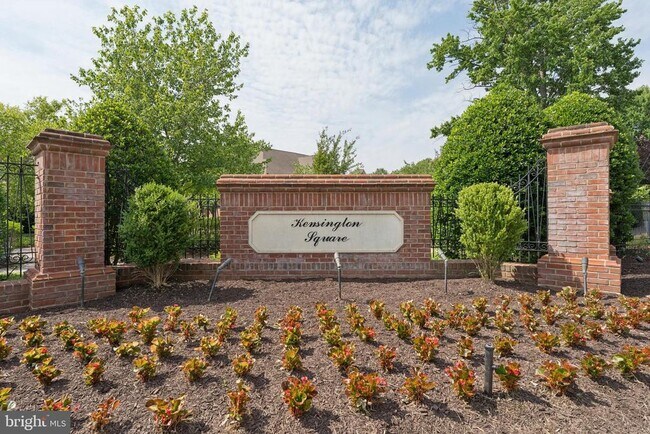 Building Photo - 12810 Falcon Wood Pl