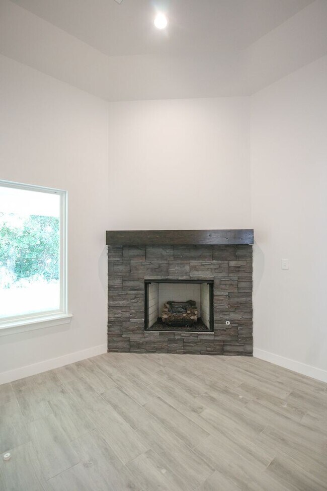 Building Photo - Brand New 4 Bedroom Capital Homes!!! Avail...