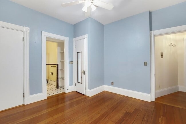 Building Photo - 119 Park St