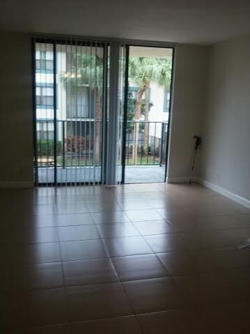 Building Photo - TWO BEDROOM TWO BATHROOM!!  WATERFRONT COMMUNITY!!!