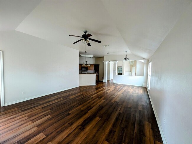 Building Photo - 3910 Gibraltar Dr