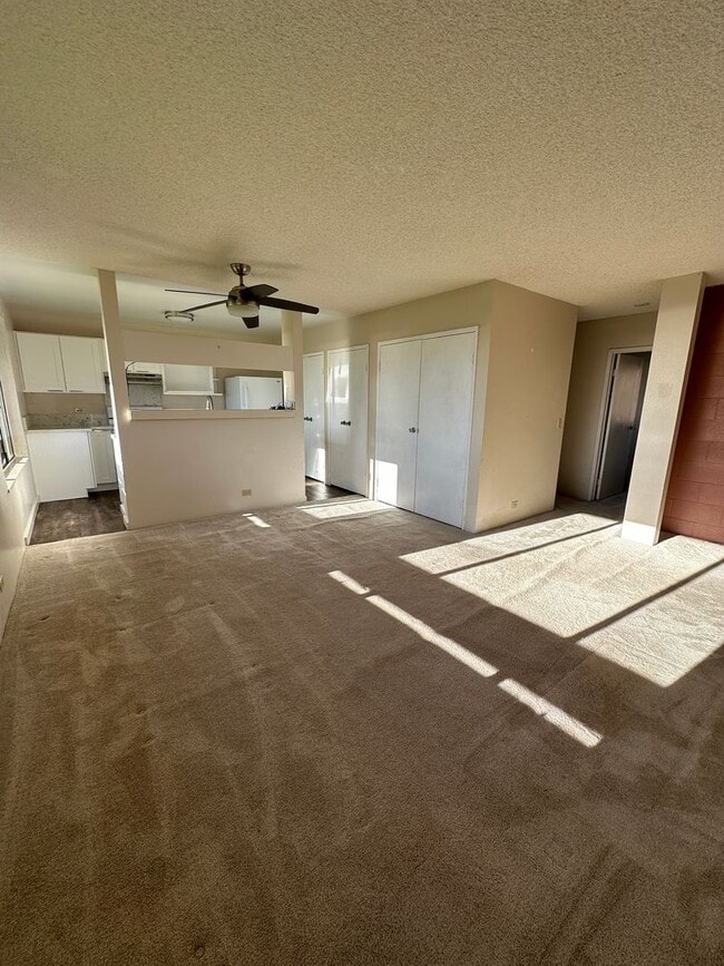 Building Photo - Amazing Views & Location - Upper Makakilo 2/1/2