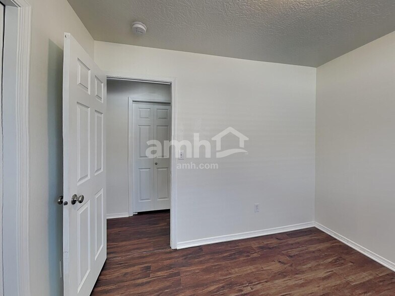 Building Photo - 3910 Winston St