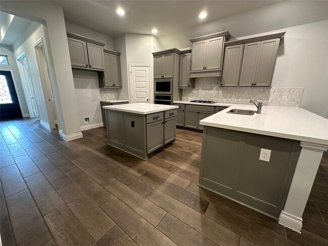 Building Photo - 16343 Silver Emperor St