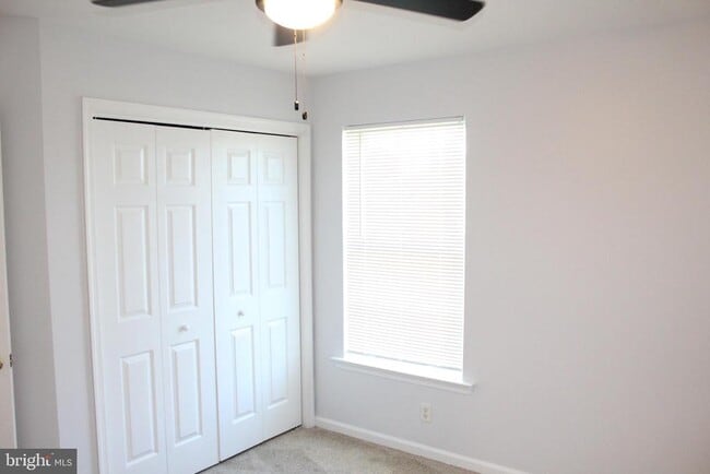 Building Photo - 15 Ryan Ct