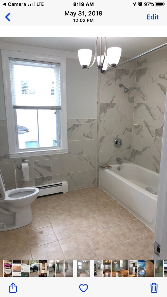 Building Photo - 123 S Pleasant St