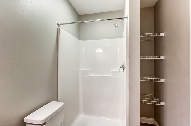 Building Photo - 7128 Triumph Ln