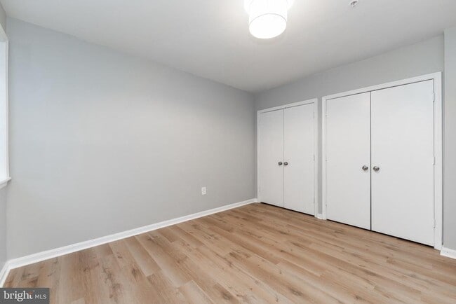 Building Photo - 1008 Rittenhouse St NW