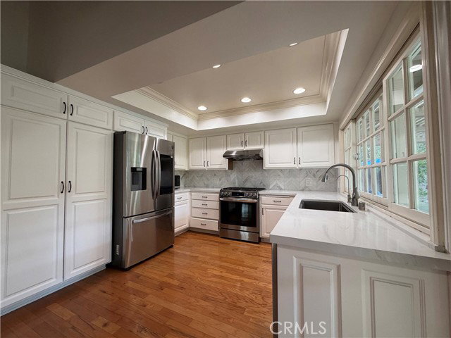 Building Photo - 24961 El Caballo St