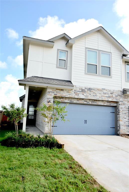 Primary Photo - 22630 Sutherland Bend Ln
