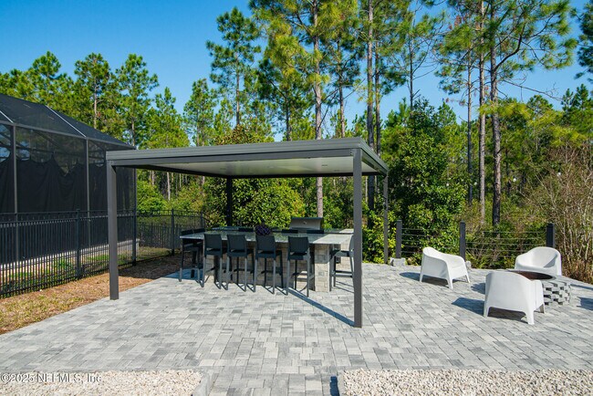Building Photo - 11409 Madelynn Dr