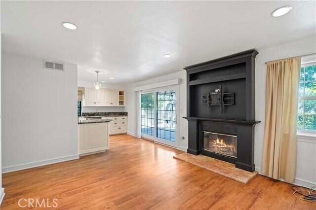 Building Photo - 5194 Legacy Ct