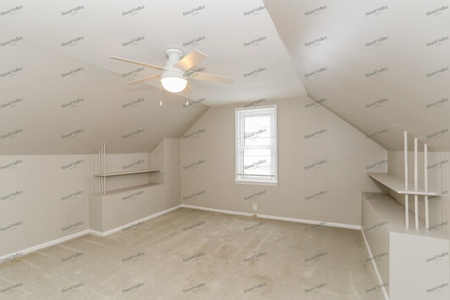 Building Photo - 7400 Hickman St