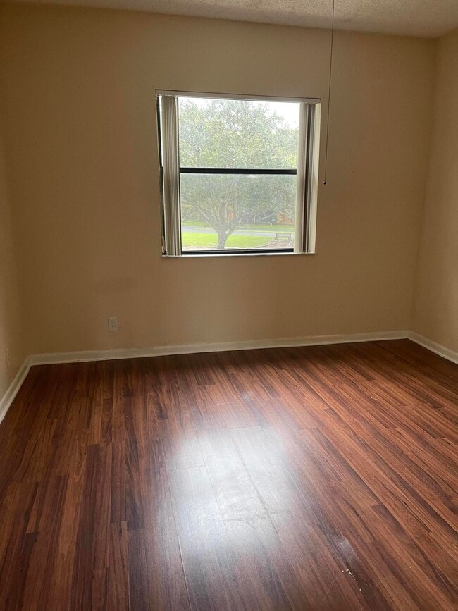 Building Photo - 9060 NW 45th Ct