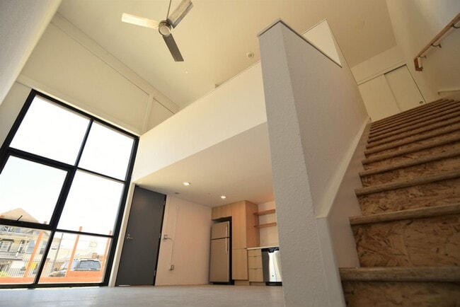 Building Photo - 41st Street Lofts