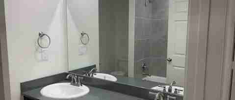 Building Photo - 2321 Alterman Dr