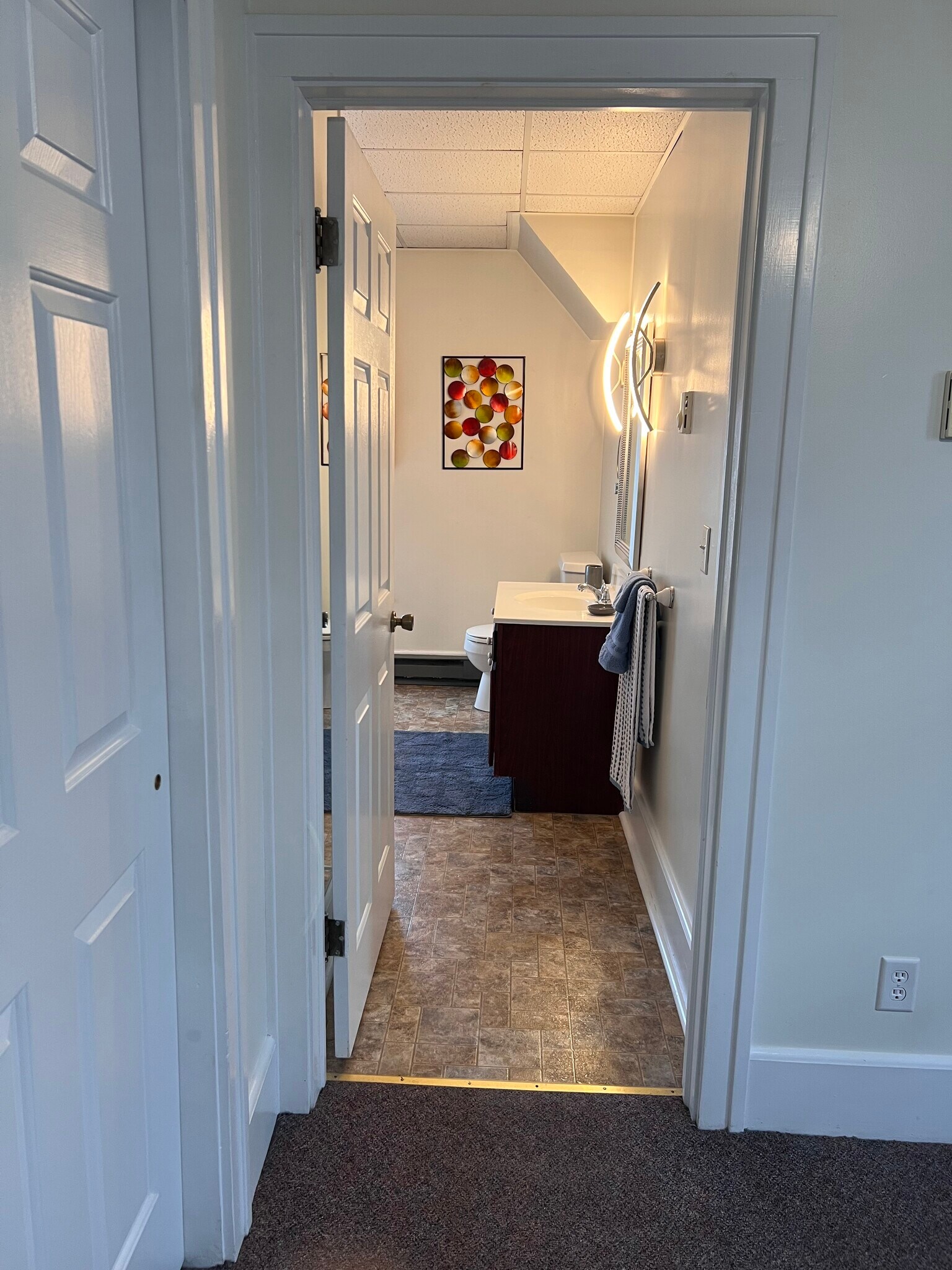 Building Photo - 48 Main W St