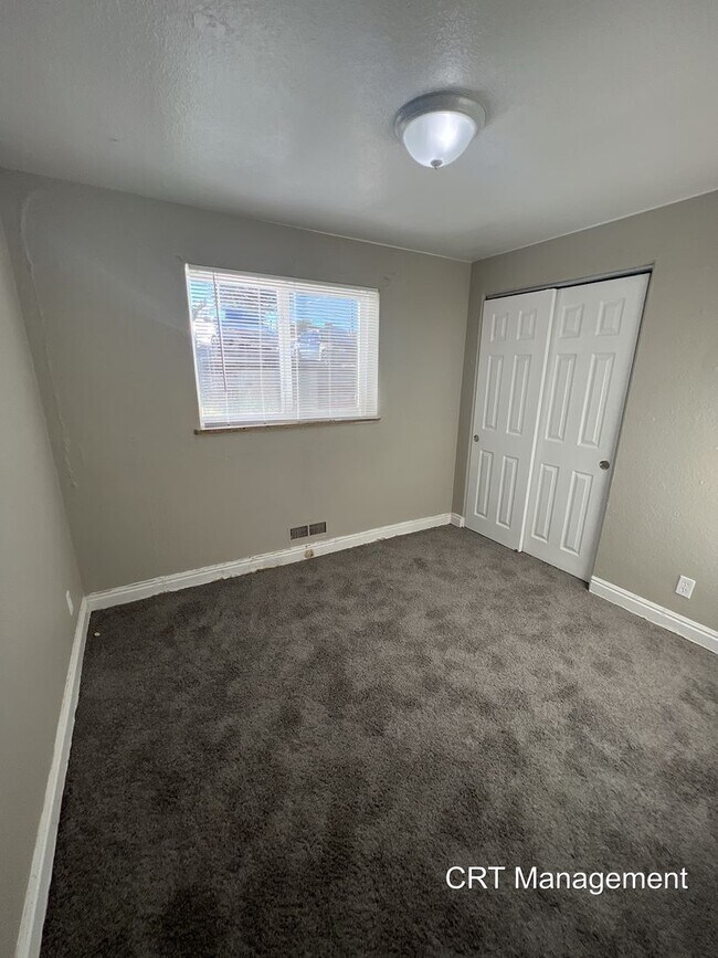 Building Photo - Freshly Updated 3-Bedroom, 1-Bathroom