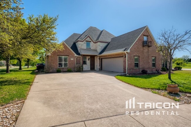 Building Photo - 1312 Miles Ct