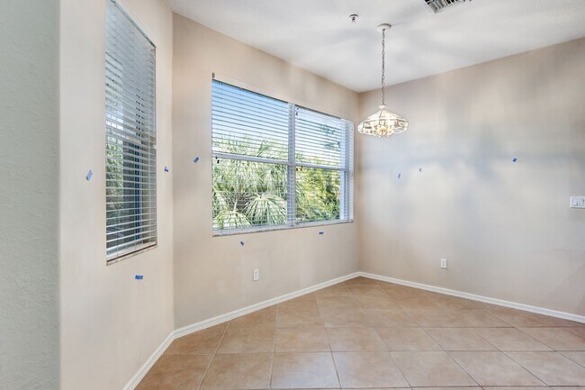 Building Photo - ** AVIANO AT NAPLES ** 3 BED 2 BATH ** ANN...